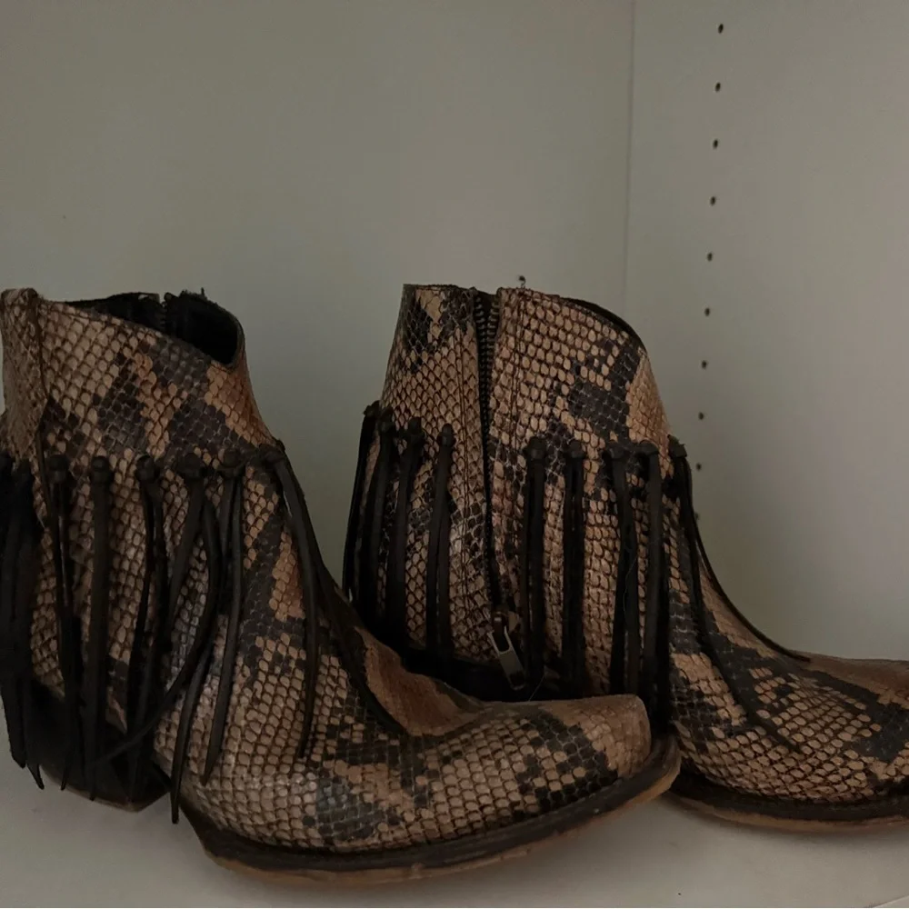 Tony Lama Snakeskin Ankle Boots with Fringe - Picture 1 of 2